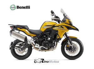 Motocicleta Benelli TRK502X