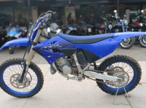 YAMAHA YZ 125